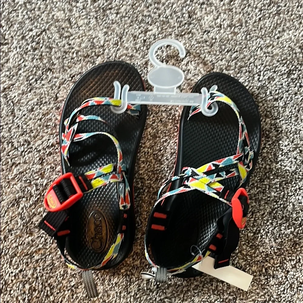 Chaco Kids Size 3 Multi Z1 Ecotread Sandals Black w/ multi colored Straps NWT